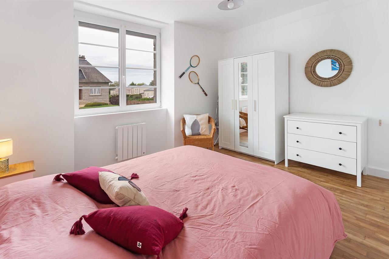 Loft British Au Pied Du Mont ! Apartment Pontorson Exterior foto