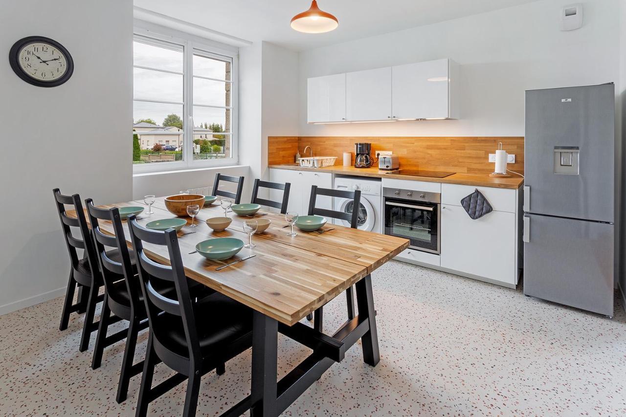 Loft British Au Pied Du Mont ! Apartment Pontorson Exterior foto
